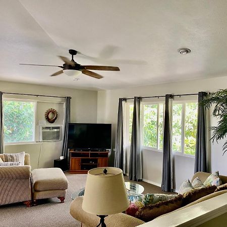 The Big House - 30 Days Apartment Kailua-Kona Bagian luar foto