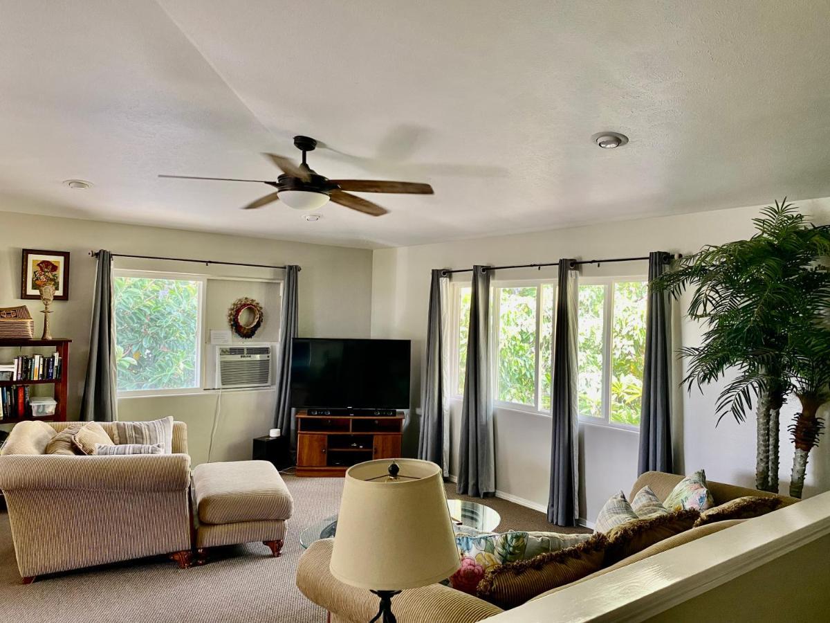 The Big House - 30 Days Apartment Kailua-Kona Bagian luar foto